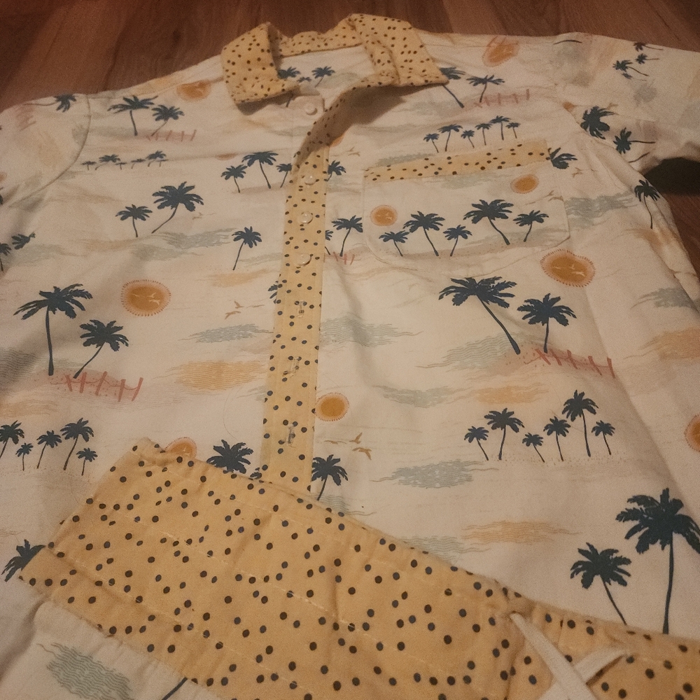 Tropical Short Set - Picture 2 of 7